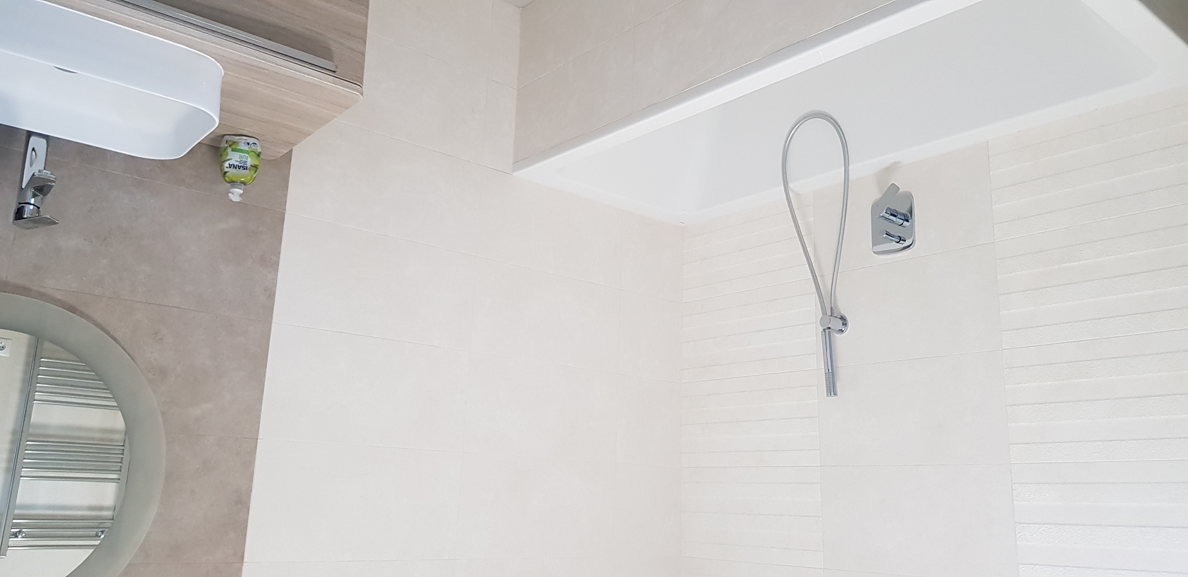 Vendégház fürdőszobája